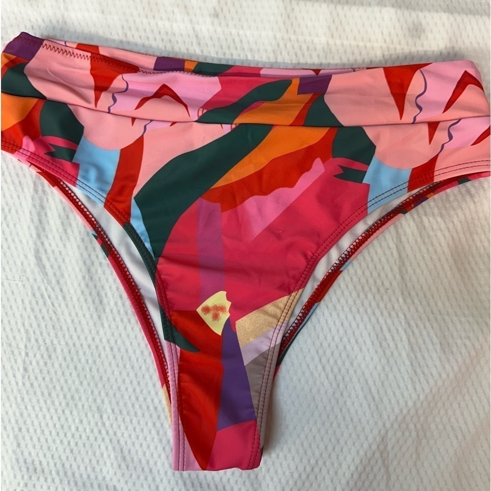 SHEIN 2pc bikinis - Picture 3 of 7